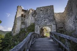 Hradológovia - Tajomstvá hradov Slovenska