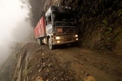 Po nebezpečných cestách kamionem: Himaláj
