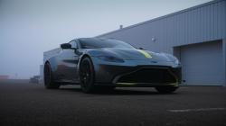 Aston Martin - nesmírně britský vůz