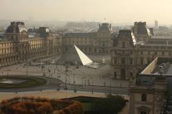 Louvre Story obrazok