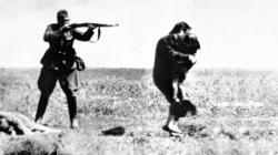 Einsatzgruppen: Nacistická smrtící komanda