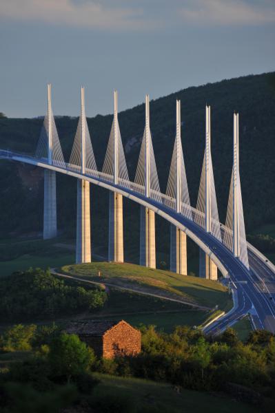 Viadukt Millau: Most v oblacích