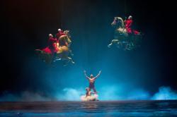 Cirque du Soleil: Vzdialené svety