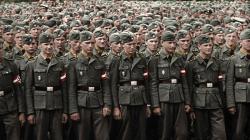 Hitlerova mládež v bitevní vřavě obrazok