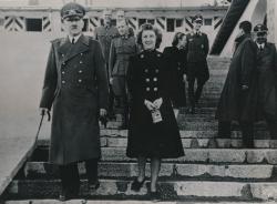 Poslední tajemství Třetí říše: Hitlerovy ženy (3/6) obrazok