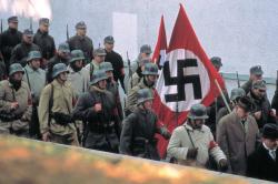 Hitler: Vzestup zla (1/2) obrazok